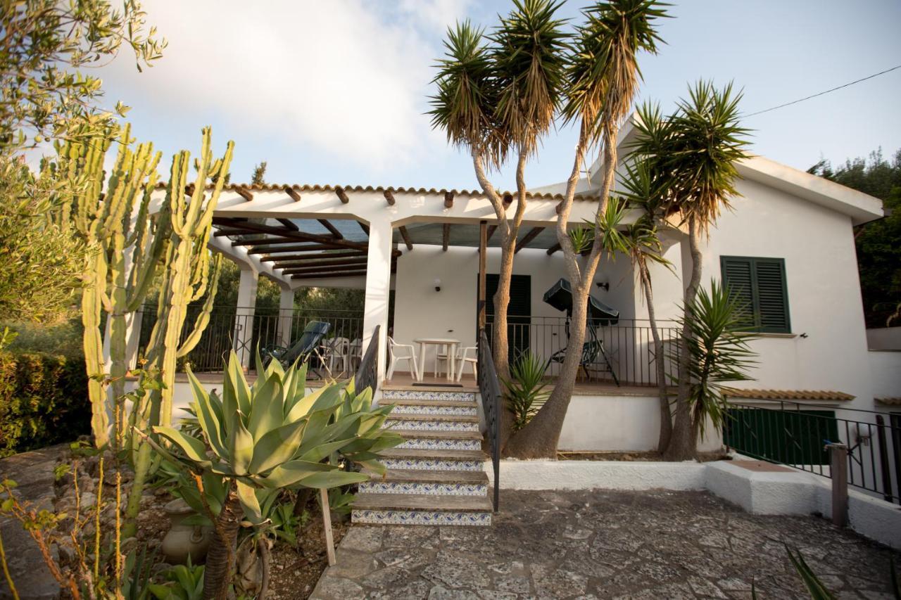 Villa Nadia Con Splendida Vista Mare Castellammare del Golfo Exterior photo